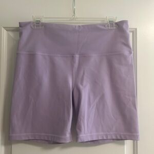 Athleta 7" Short in Lavender - Size L